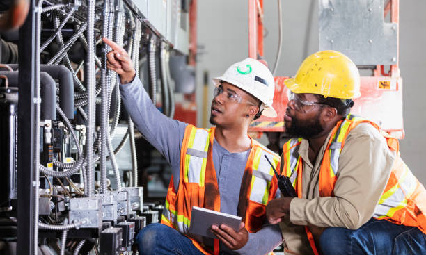 Best Electrical Outlet Repair  in Williston, FL